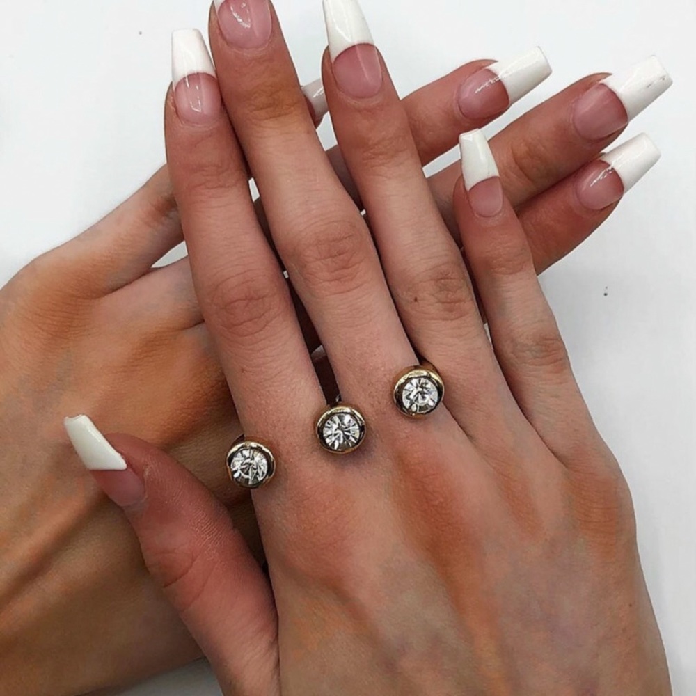 Genuine Australian Crystal Swarovski ring. NWOT.
